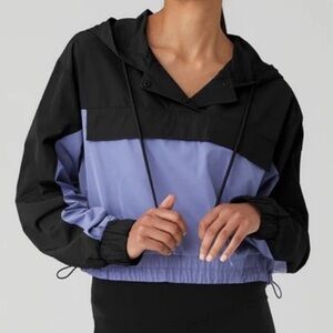 Alo International Anorak Hoodie, Infinity Blue/Black, Size Medium